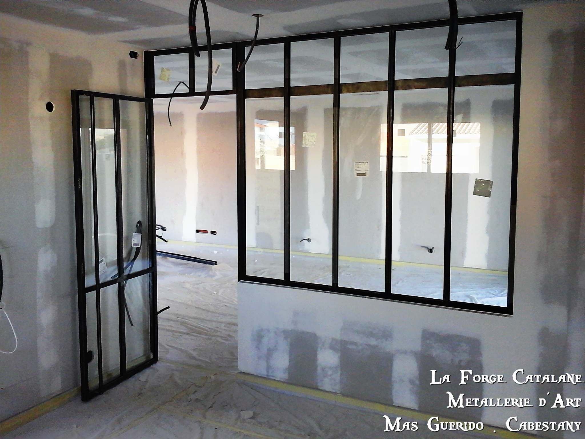 verriere porte ouvrante francaise forge catalane 2.jpg